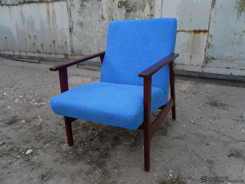 Кресла советские на ножках фото